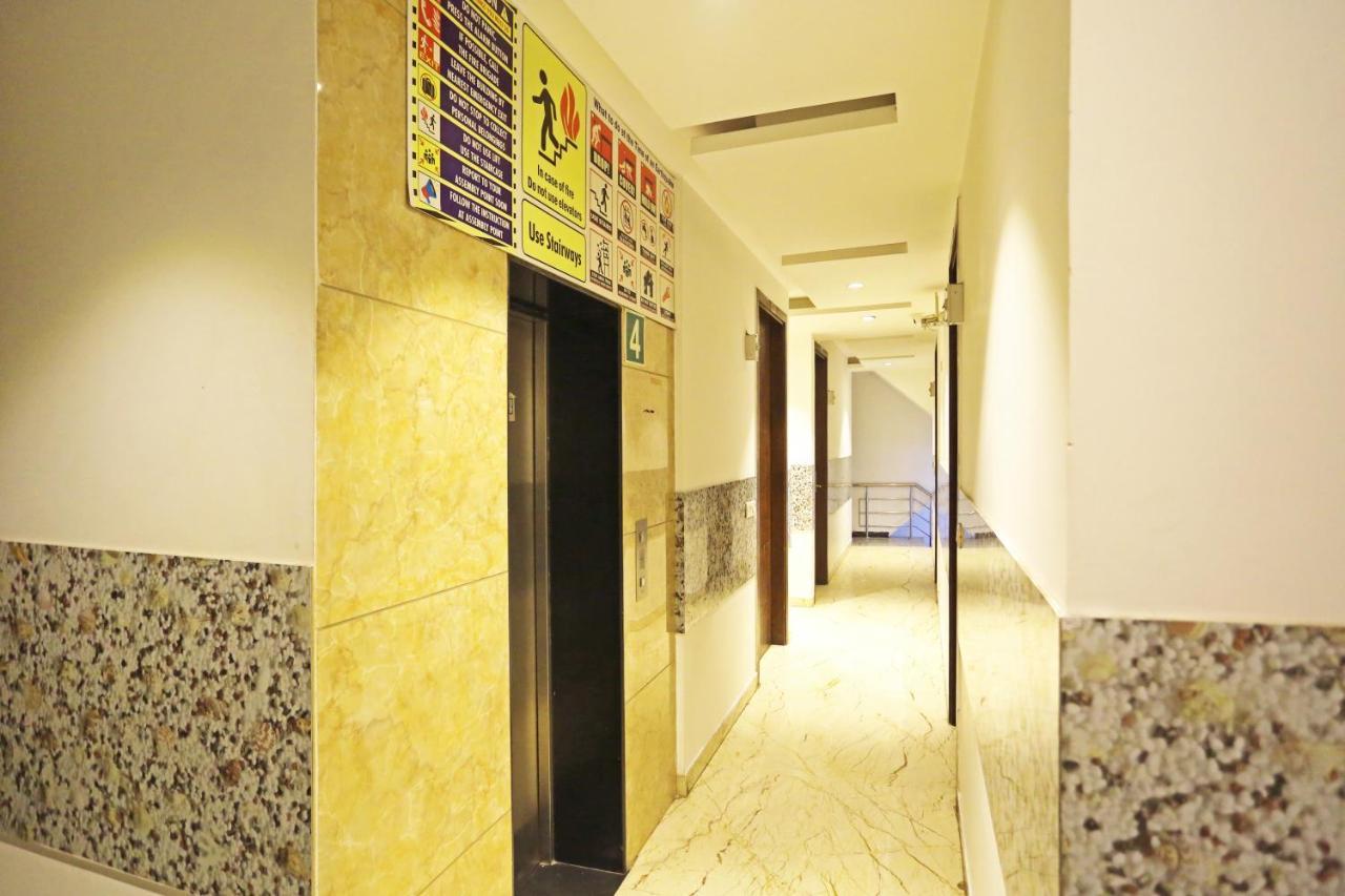 Hotel Sm Suits Near Delhi Airport-Unit By Grand Urban Luxury Yeni Delhi Dış mekan fotoğraf