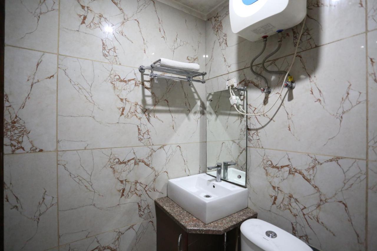Hotel Sm Suits Near Delhi Airport-Unit By Grand Urban Luxury Yeni Delhi Dış mekan fotoğraf